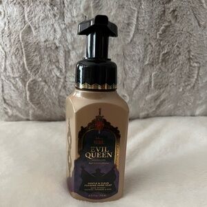 Bath & Body Works X Disney Evil Queen hand soap
